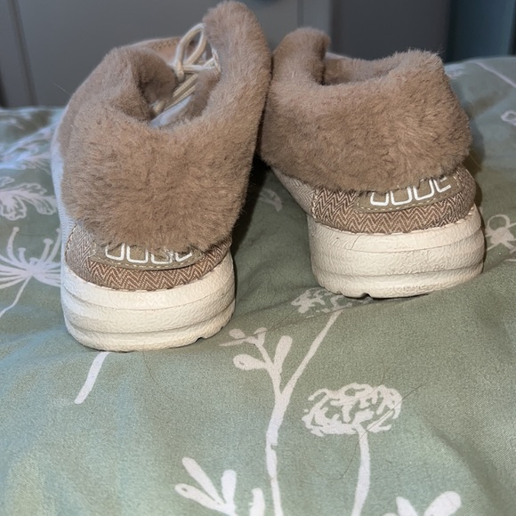 Hey dude shoes- tan - Picture 3 of 5